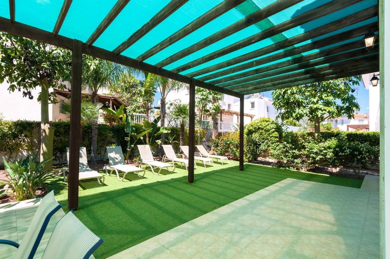 Villa Natalie Protaras Exterior photo