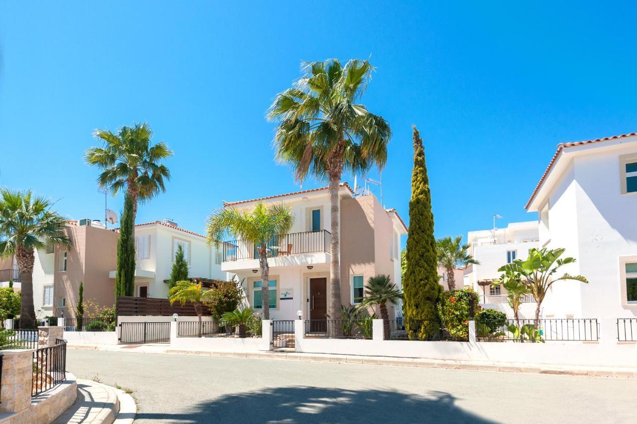 Villa Natalie Protaras Exterior photo